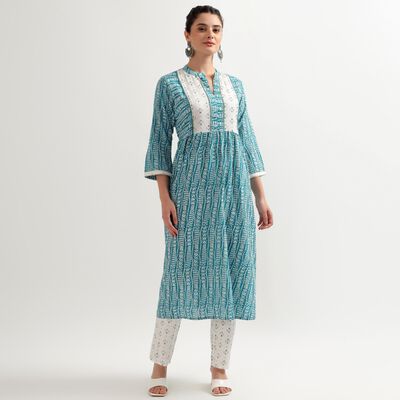 Ladies' Kurta Pyjama Set