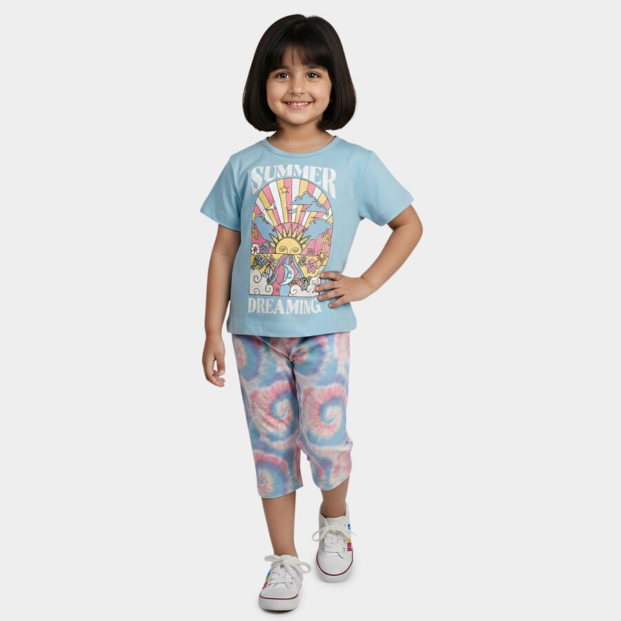 Girls Light Blue Round Neck T-Shirt Set Top and Capri Set, Light Blue, large