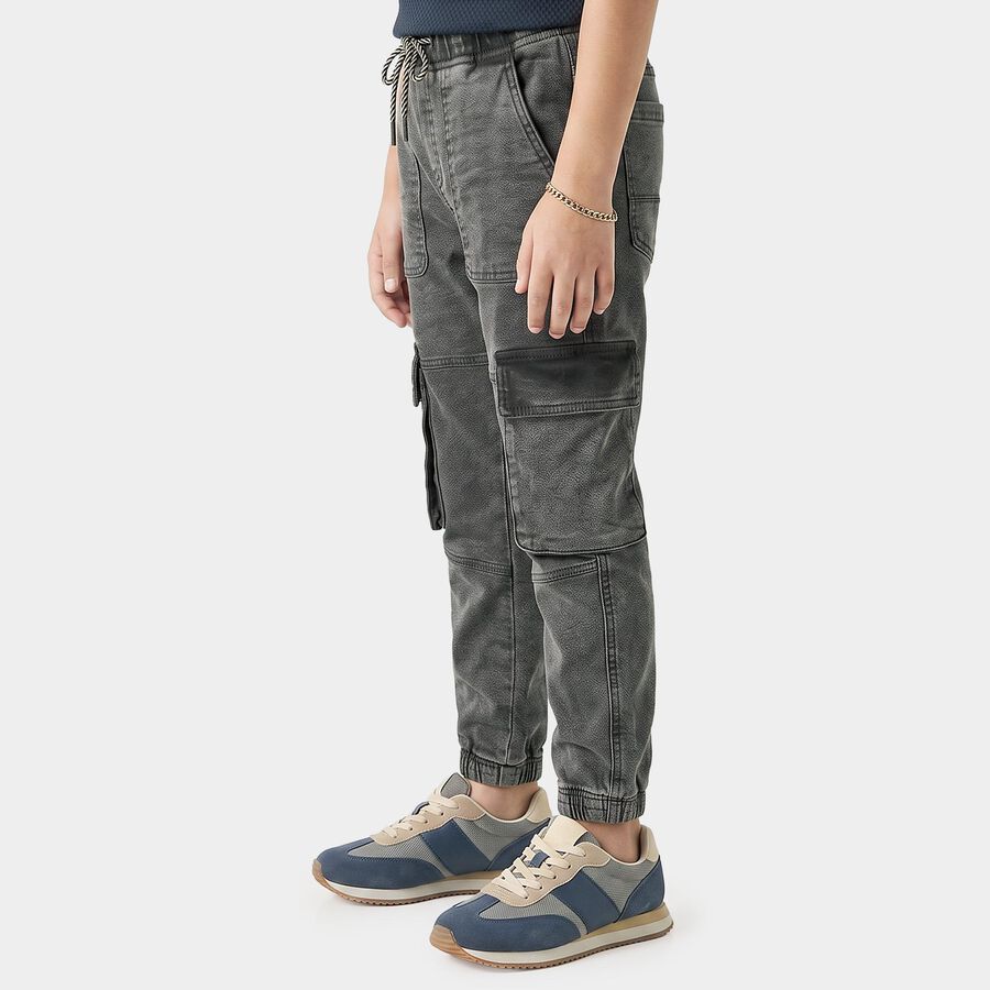 Boys' Black Cargo Fit Washed Jeans, काला, large