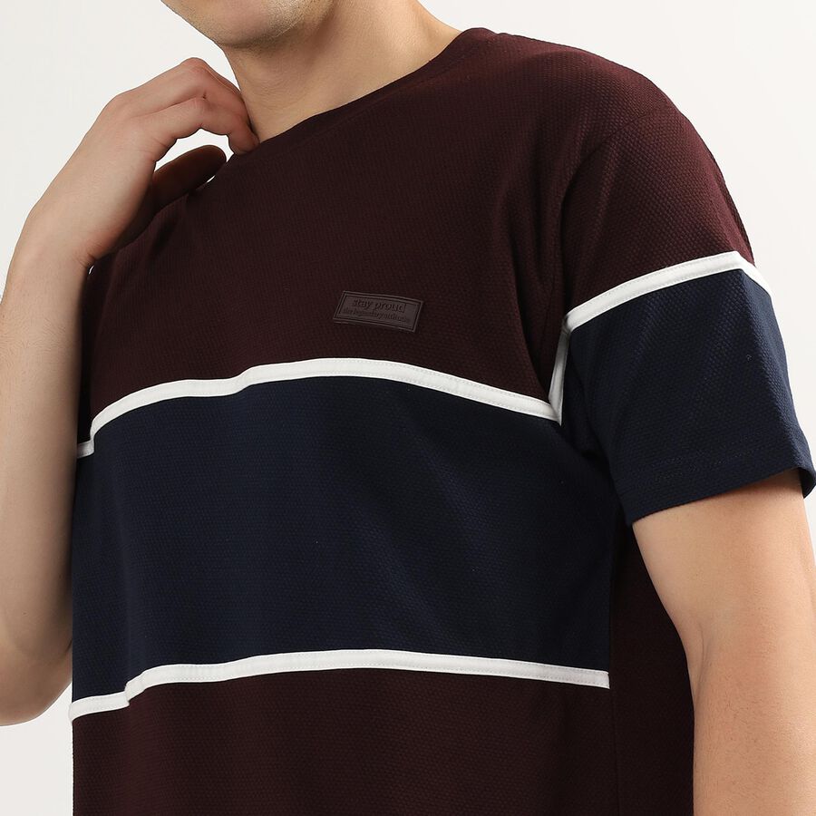 Men's Round Neck Half Sleeves T-Shirt, Wine, large image number null