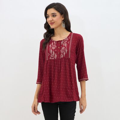 Women's Deep Maroon Round Neck Printed Kurti