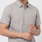 Men's Grey Cotton Geometric Regular Fit Casual Shirt, हल्का ग्रे, small