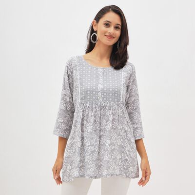 Women's Light Grey Round Neck Floral Printed Kurti