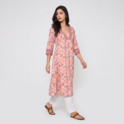 Women's Pink V-Neck Printed Kurta