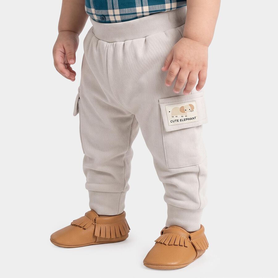 Infants Grey Jogger Fit Solid Cargo Pocket Pyjama, Light Grey, large