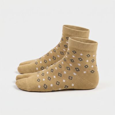 Women Beige Regular Fit Toe Design Pack of 1 Socks