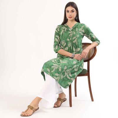 Women's Dark Green Round Neck Straight Kurta