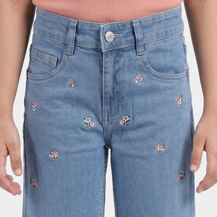 Girls' Light Blue Straight Fit Embroidered Jeans, मिश्रित नीला, large