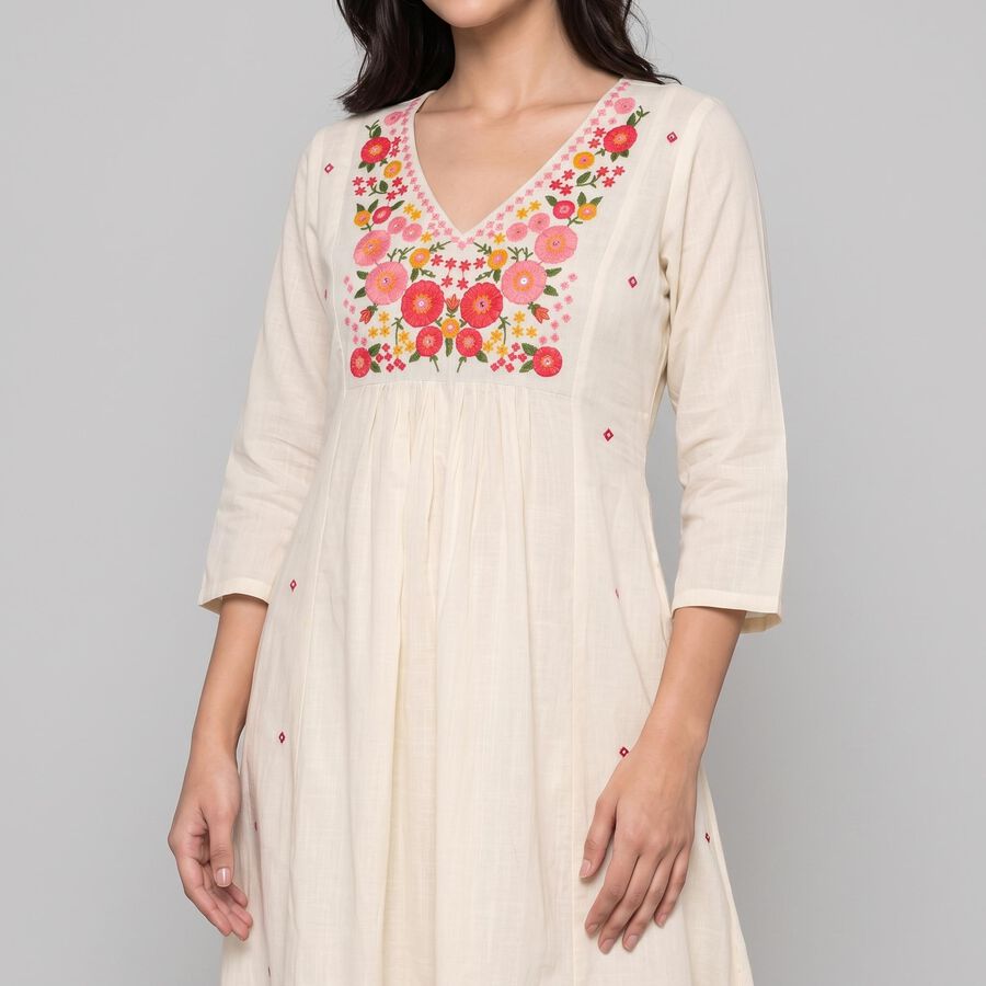 Women's Off White Cotton V-Neck Embroidered Kurta, ऑफ व्हाइट, large