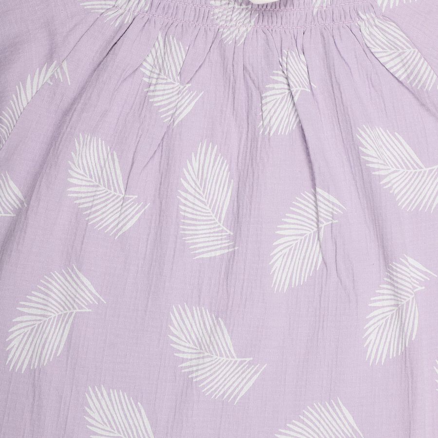 Girls' Lavender Cotton Smocked Neck Short Sleeve T-Shirt, लाइलेक, large image number null