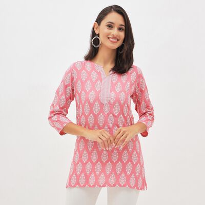 Ladies' Kurti