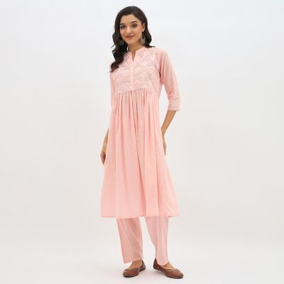 Women's Soft Dusty Pink Cotton Embroidered Ethnic Set
