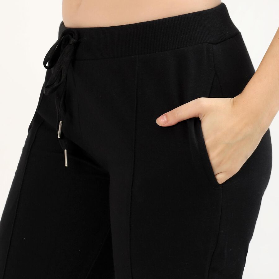 Women's Jet Black Flared Fit Side-Slit Track Pants, काला, large image number null