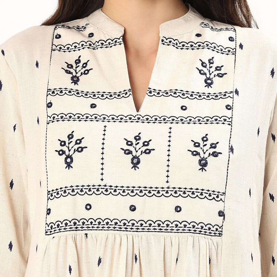 Women's White Mandarin Collar Textured Kurta, ऑफ व्हाइट, large