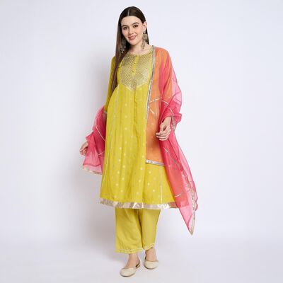 Ladies' Kurta Pyjama Set with Dupatta