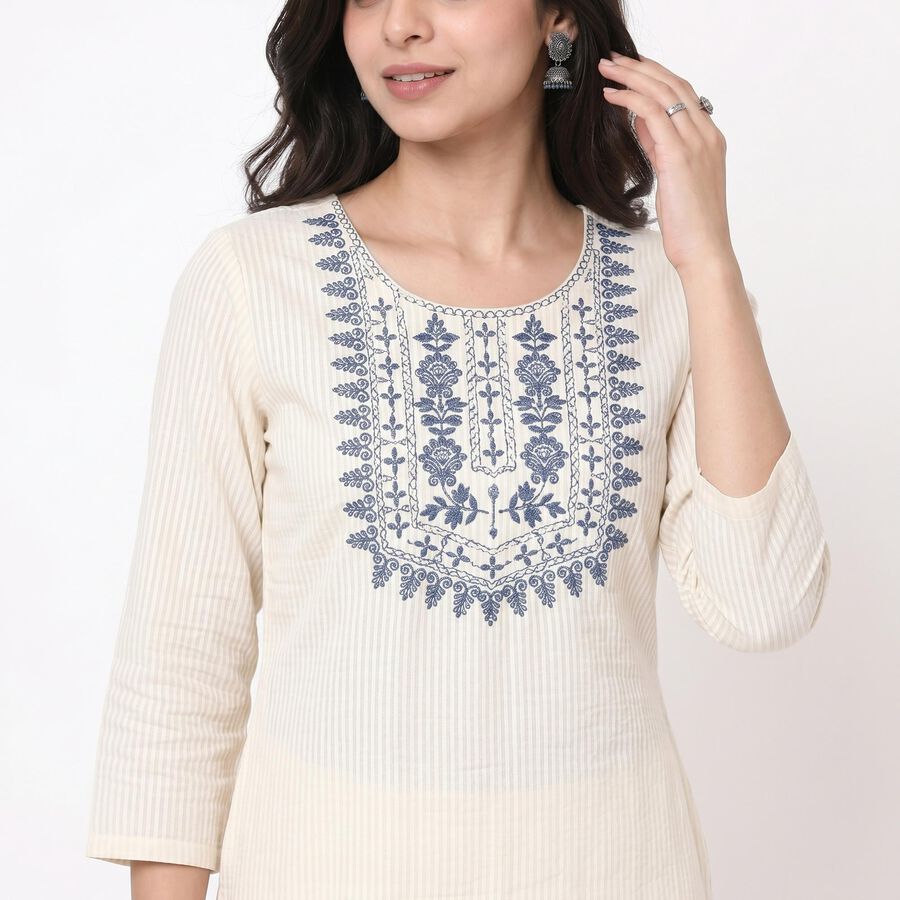 Ladies' Ethnic Set, ऑफ व्हाइट, large
