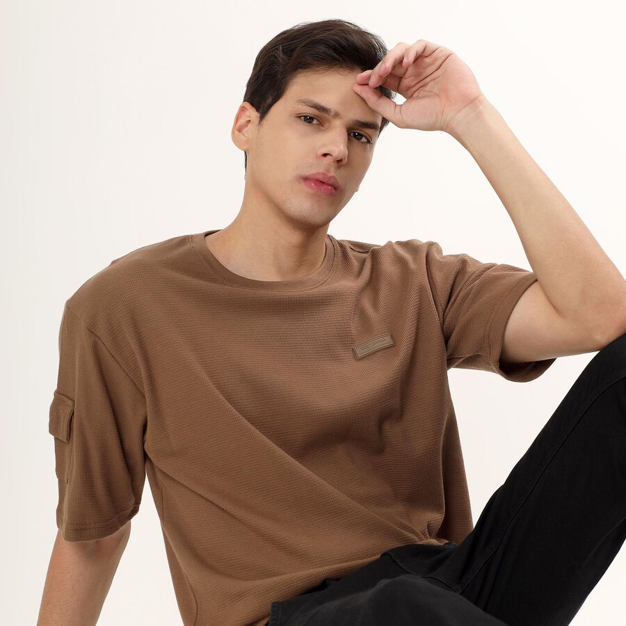 Men's Round Neck Half Sleeves T-Shirt , Brown, large image number null