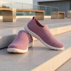 Women's Pink Slip-On Casual Shoes, हल्का गुलाबी, small