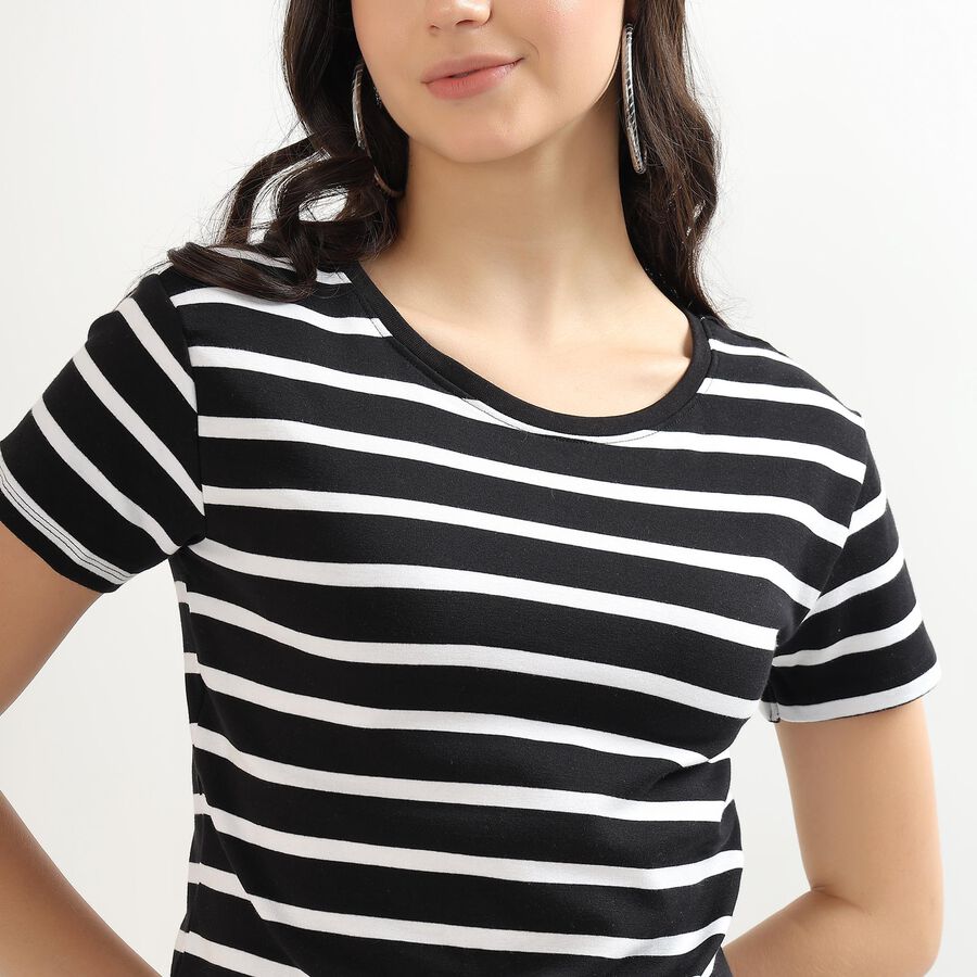 Women's Jet Black Round Neck Crop Top, Black, large image number null