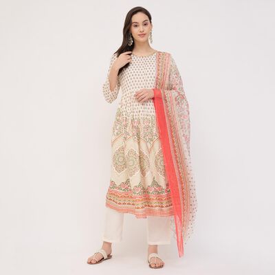 Ladies' Ethnic Set