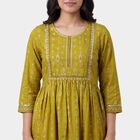 Women's Green Notch Neck Floral Printed Straight Kurta, Light Green, small