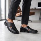Men's Black Slip-On Strappy Sandals, काला, small
