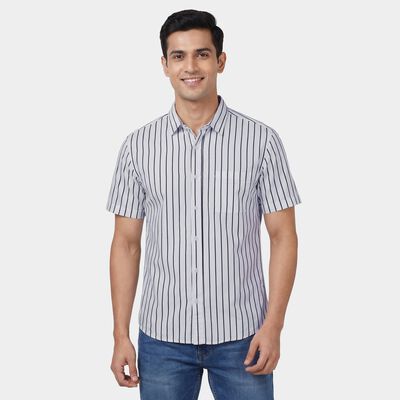 Men's White Cotton Spread Collar Classic Casual Shirt