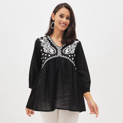 Women's Black Cotton V-Neck Embroidered Kurti