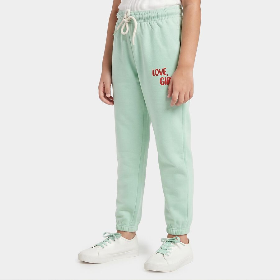 Girls Mint Green Jogger Fit Typographic Printed Winter Pyjama, हल्का हरा, large