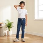 Boys Blue Slim Fit Drawstring Waist Jeans, मध्यम नीला, small