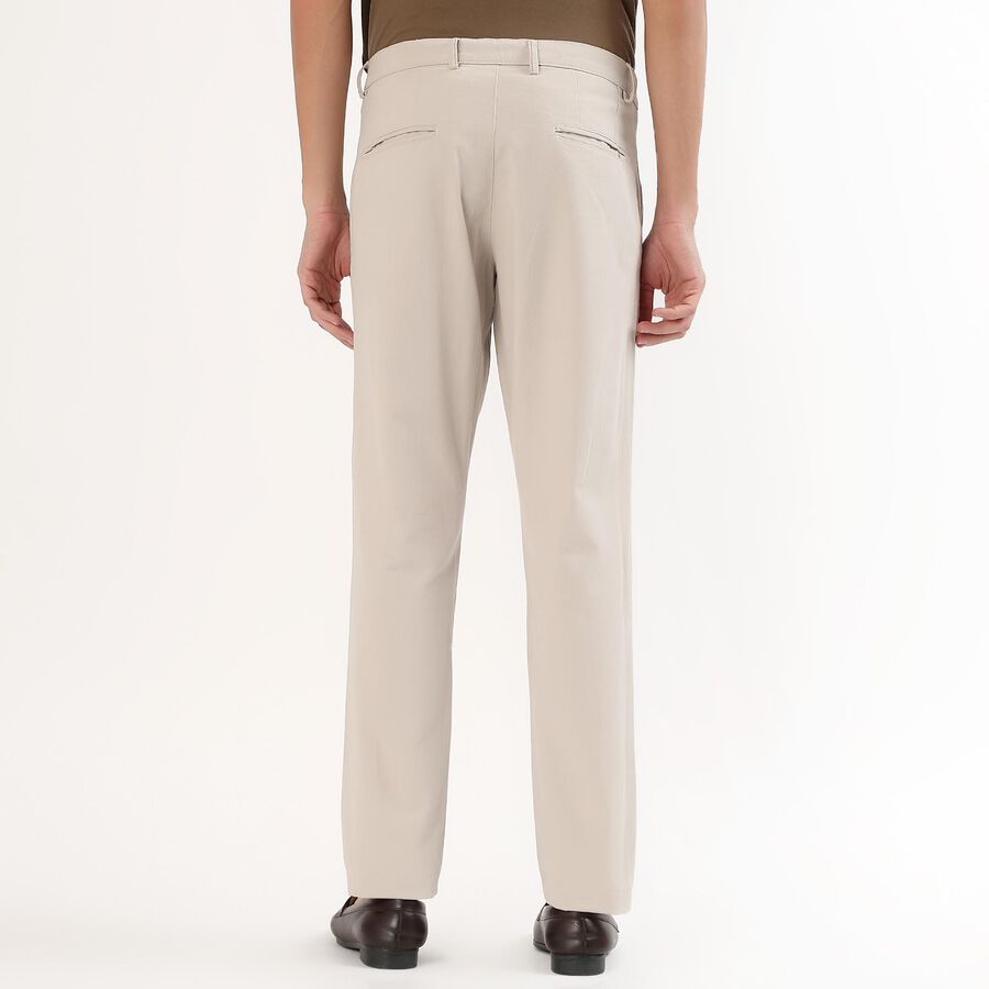 Men's Light Beige Slim Fit Flat-Front Casual Trousers, सिल्वर, large image number null