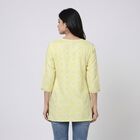 Women's Yellow Square Neck Embroidered Kurti, पीला, small
