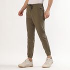 Men's Muted Olive Green Slim Fit Elastic Waist Casual Trousers, हल्का हरा, small image number null