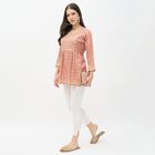 Women's Bright Pink Round Neck Solid Kurti, गुलाबी, small