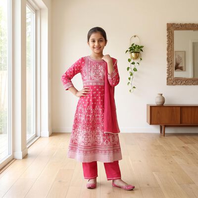 Girls Pink Round Neck Fusion Set Upper and Bottom Set