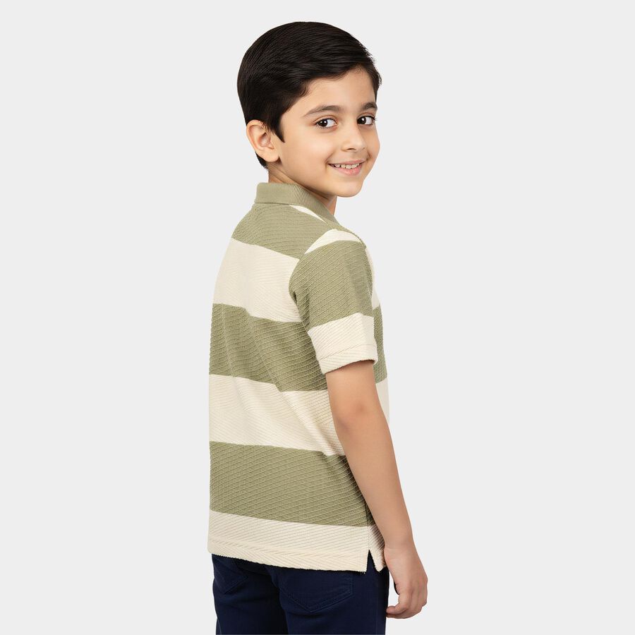 Boys Green Round Neck Casual Boys T-Shirt, हल्का हरा, large