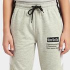 Boys Grey Jogger Fit Slogan Print Winter Pyjama, मिश्रित हल्का ग्रे, small