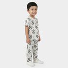 Boys Grey Cotton Round Neck Graphic Printed Night Suit, हल्का ग्रे, small