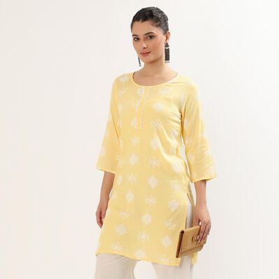 Women's Yellow Round Neck Printed Kurta