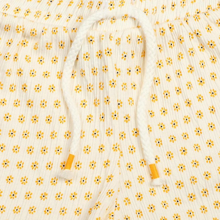 Girls White Regular Fit Printed Shorts, सफ़ेद, large