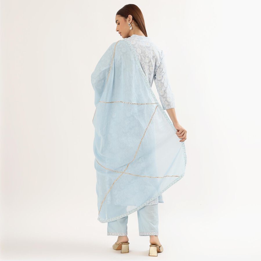 Women's Light Powder Blue Embroidered V-Neck Kurta, हल्का नीला, large image number null