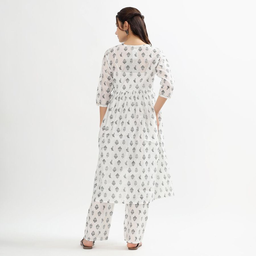 Women's Rich White Embroidered V-Neck Kurta, ऑफ व्हाइट, large image number null
