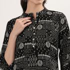 Women's Black Notch Neck Printed Straight Kurti, Black, small