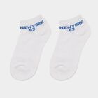 Boys' Light Grey and White Regular Fit Ankle-Length Socks Pack of 2, मिश्रित हल्का ग्रे, small image number null