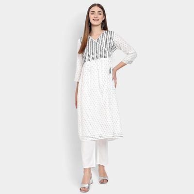 Ladies' Kurta Pyjama Set