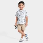 Boys White Printed Collar Shirt, सफ़ेद, small