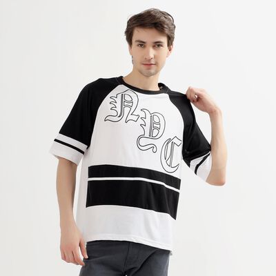 Men's Black and White Round Neck Casual Printed T-Shirt