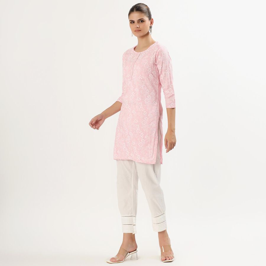Women's Soft Pastel Pink Round Neck Floral Printed Kurta, गुलाबी, large image number null