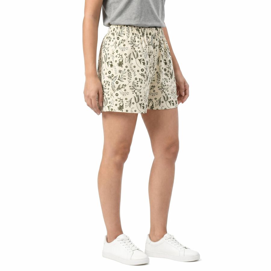 Women's Cream Regular Fit Floral Print Shorts, Off White, large