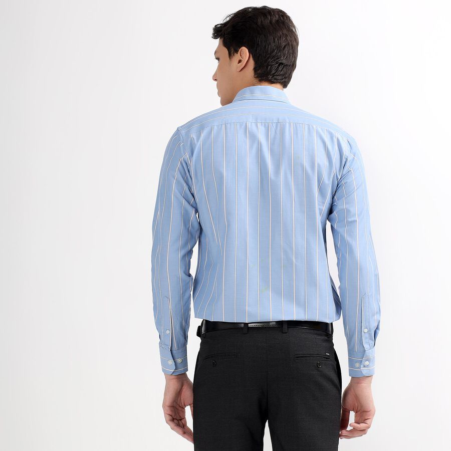 Men's Light Sky Blue Cut Away Collar Slim Fit Formal Shirt, Mid Blue, large image number null